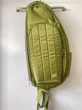 Lug Padded Sling Backpack / Crossbody